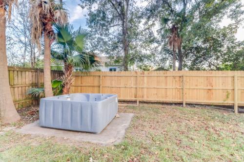 Gulf Breeze Getaway by Next Step Property Management - image 9