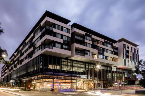 Stylish Inner-City Terrace Near Green Square in Zetland