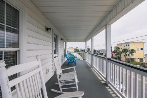 Grand View - image 8