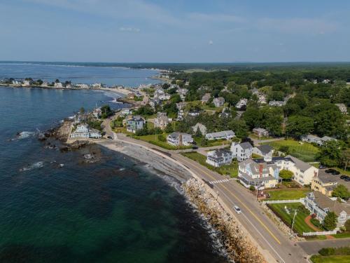 The Beach House Inn - image 12