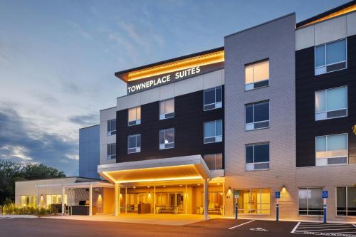 Exterior view, TownePlace Suites by Marriott Mankato in Mankato (MN)