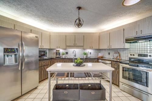 Spacious Citrus Hills Home w/ Pool & Game Room! in Hernando (FL)