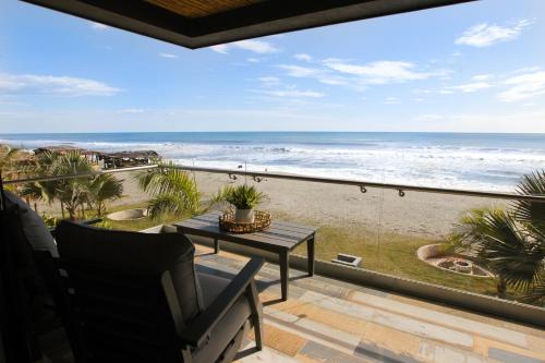 陽台/露台, Cardedeu Residence Cangrejera in 聖佩德羅馬薩胡亞特