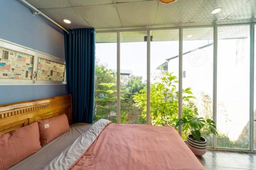 Deluxe Room with Balcony