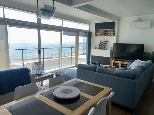 crystal blue apartment in Port Vincent