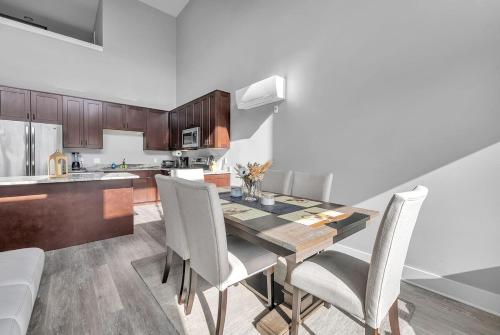 Cozy Birmingham Retreat in เบอร์มิงแฮม
