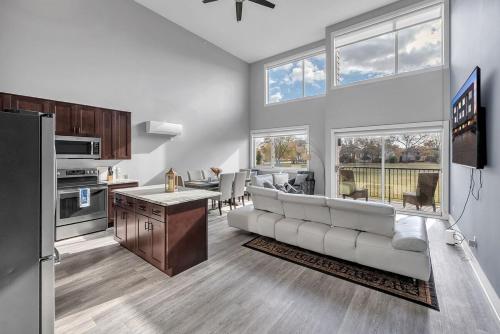 Cozy Birmingham Retreat in เบอร์มิงแฮม