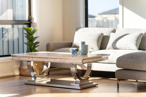 A Quiet Bright & Stylish Family Home in Cardinia