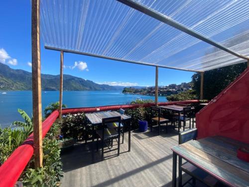 Gran Colibrí Adventure Park (Gran Colibri Adventure Park) in San Pedro La Laguna