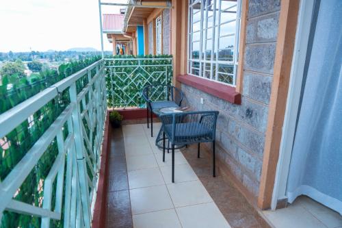 陽台/露台, Pearl Furnished Apartment Skyview Hideaway in 涅里