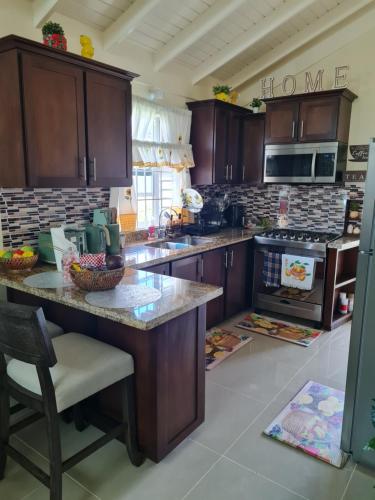 Home to Comfort in Old Harbour