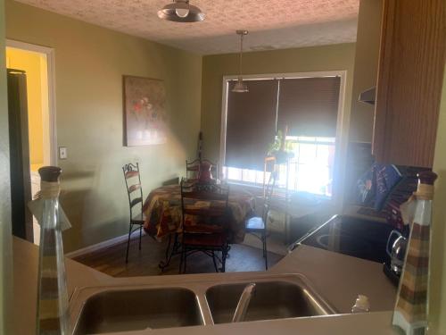 Captivating Home near Downtown ATL in Konlija (GA)