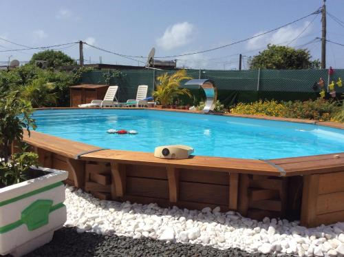 Swimmingpool, Villa Ludivine in Sainte Anne