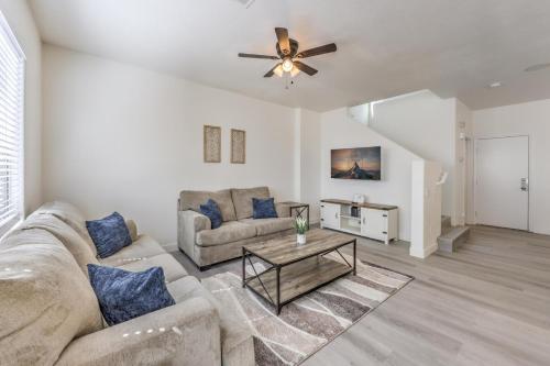 5 beds/Free Streaming/Arcade/Wi-Fi/Tv's/Coffee, Las Vegas