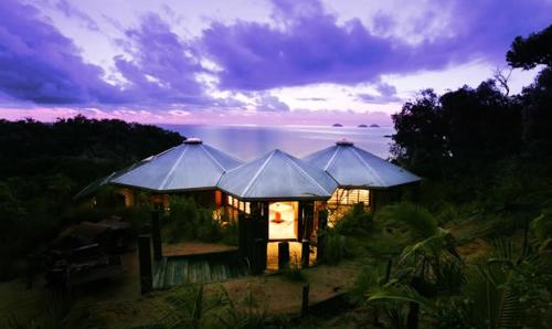 BedarraLux in Dunk Island