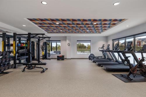 Home2 Suites by Hilton Ames - image 10