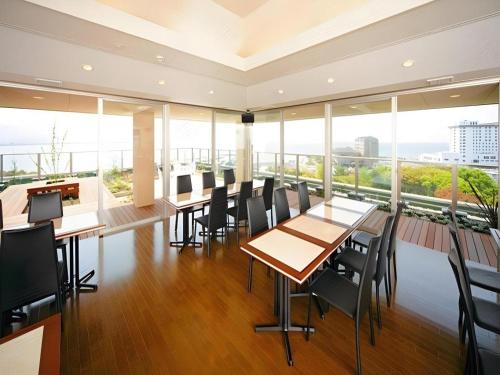 Green Hotel Yes Nagahama Minatokan