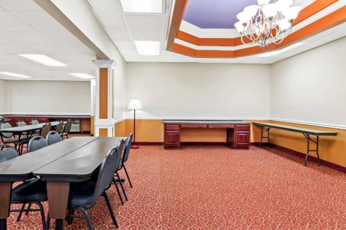 Econo Lodge Mt. Hope - Beckley North - 회의실/연회장