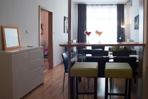 Apartment with Big Terrace - image 14