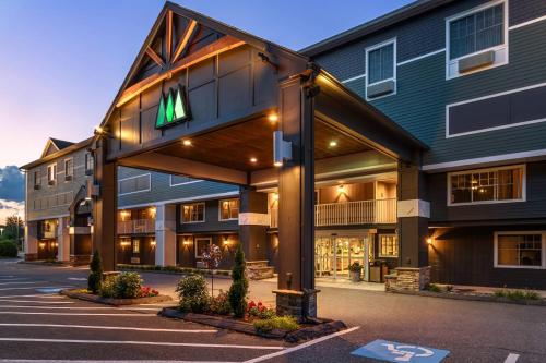 Quality Inn & Suites Evergreen Hotel - main image