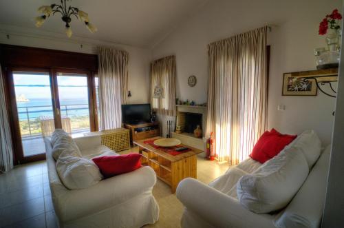 Krinakia Villas in Lefki