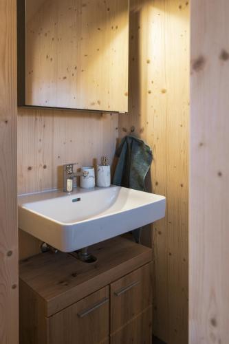 Bathroom, ALTYPIC Mayen d'exception en Valais in Bagnes