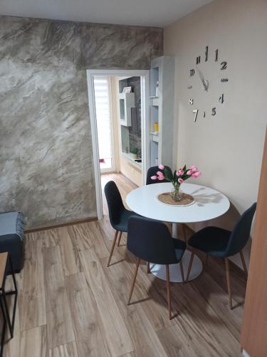 stan na dan IM - Apartment - Užice