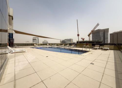 Studio Apartment in Dubai Sports city - image 14