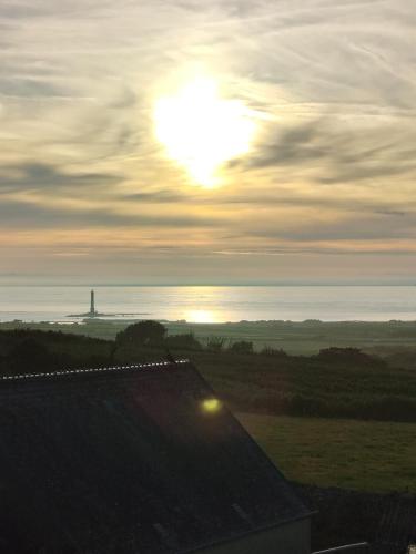 Kilátás, Chambre phare in Auderville