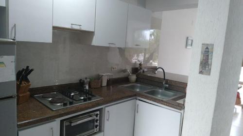 Apartment in Lecheria, Beach, Marina, Shopping in Puerto La Cruz