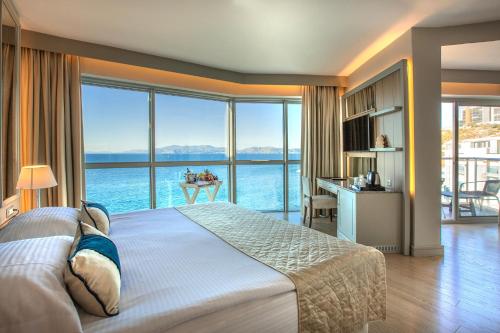 Charisma De Luxe Hotel in Kusadasi