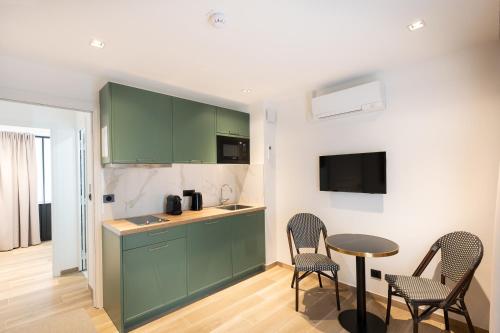 Les Suites Tour Eiffel in Tour Eiffel