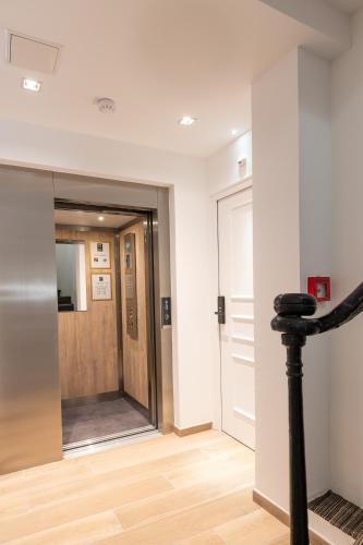 Les Suites Tour Eiffel in Tour Eiffel