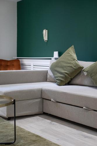 Luxury, Sleeps 6, City Centre 4