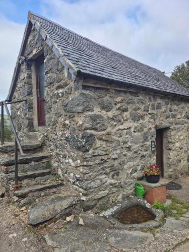 The Old Barn in Llangwm (Conwy)