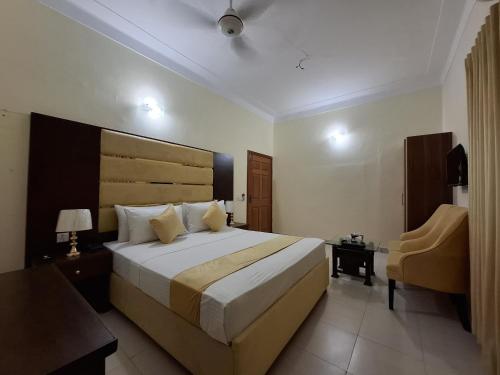 Orion Hotel in ลาฮอร์