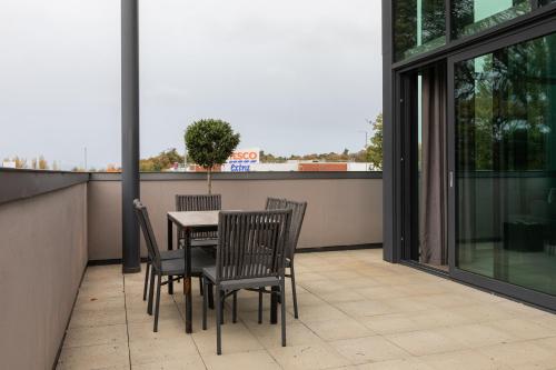 Skyline Serenity Ultra Luxury apartments by Luxus in Sydenham