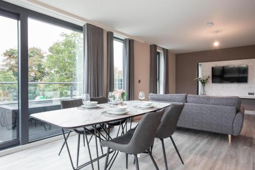 Skyline Serenity Ultra Luxury apartments by Luxus in Sydenham