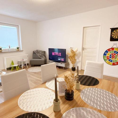 Instalaciones recreativas, Wohlfühl-Apartment mit großem Balkon, Netflix & Games (Wohlfuhl-Apartment mit großem Balkon, Netflix & Games) in Barsinghausen