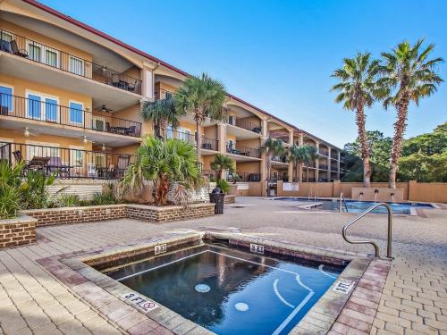New Listing! Pool Views Steps to Beach Restaurants Shopping & More! - image 44