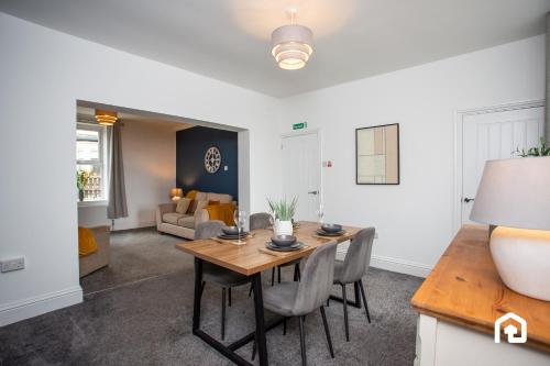 The Ryton Free Wi-fi Parking in ไรตัน