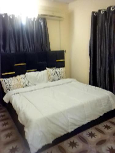Richbee Hotel and Suites - Abuja