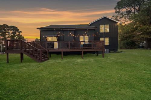 5BR Private Ranch Pet Friendly in 維克森林