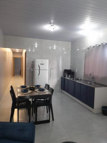 Aconchego moderno , todos os quartos com ar in Guaíra