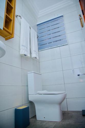 GreyCity Apartments - image 4