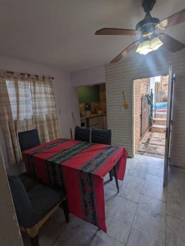 Kitchen, La Alpina in Chivilcoy