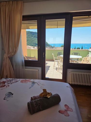 REGINA GARDESANA Luxury 4