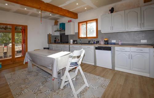 Dapur, Grande Villa Piscine in Evisa