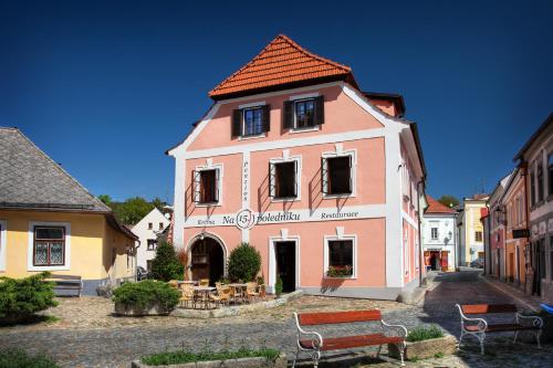 Penzion NA 15. POLEDNIKU in Jindrichuv Hradec