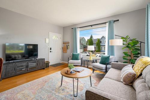 Downtown Home Walk to Restaurants and Waterfront – khách sạn tại Tacoma